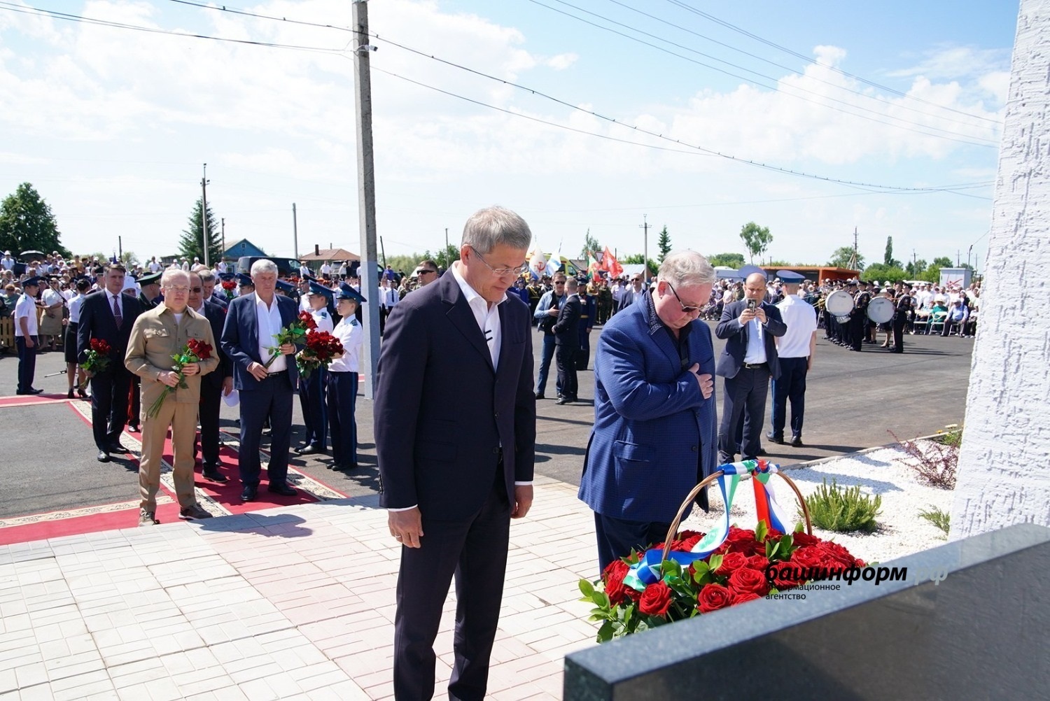 В Башкирии открыли мемориальный комплекс в честь 80-летия Великой Победы