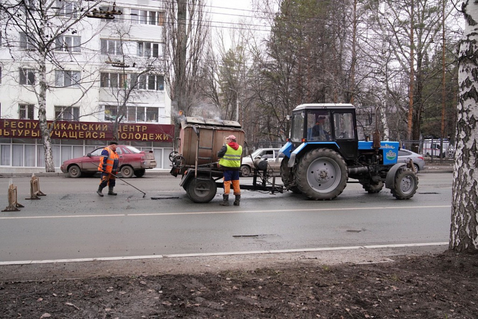 Радий Хабиров ознакомился с ходом ямочного ремонта на улицах Уфы