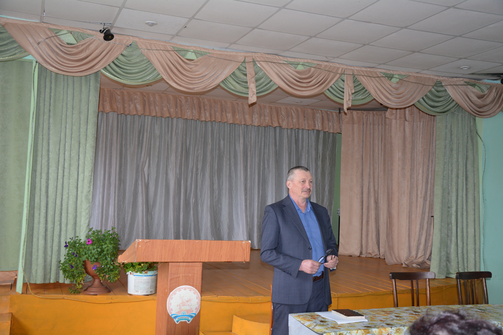 Йыйылыштар дауам итә