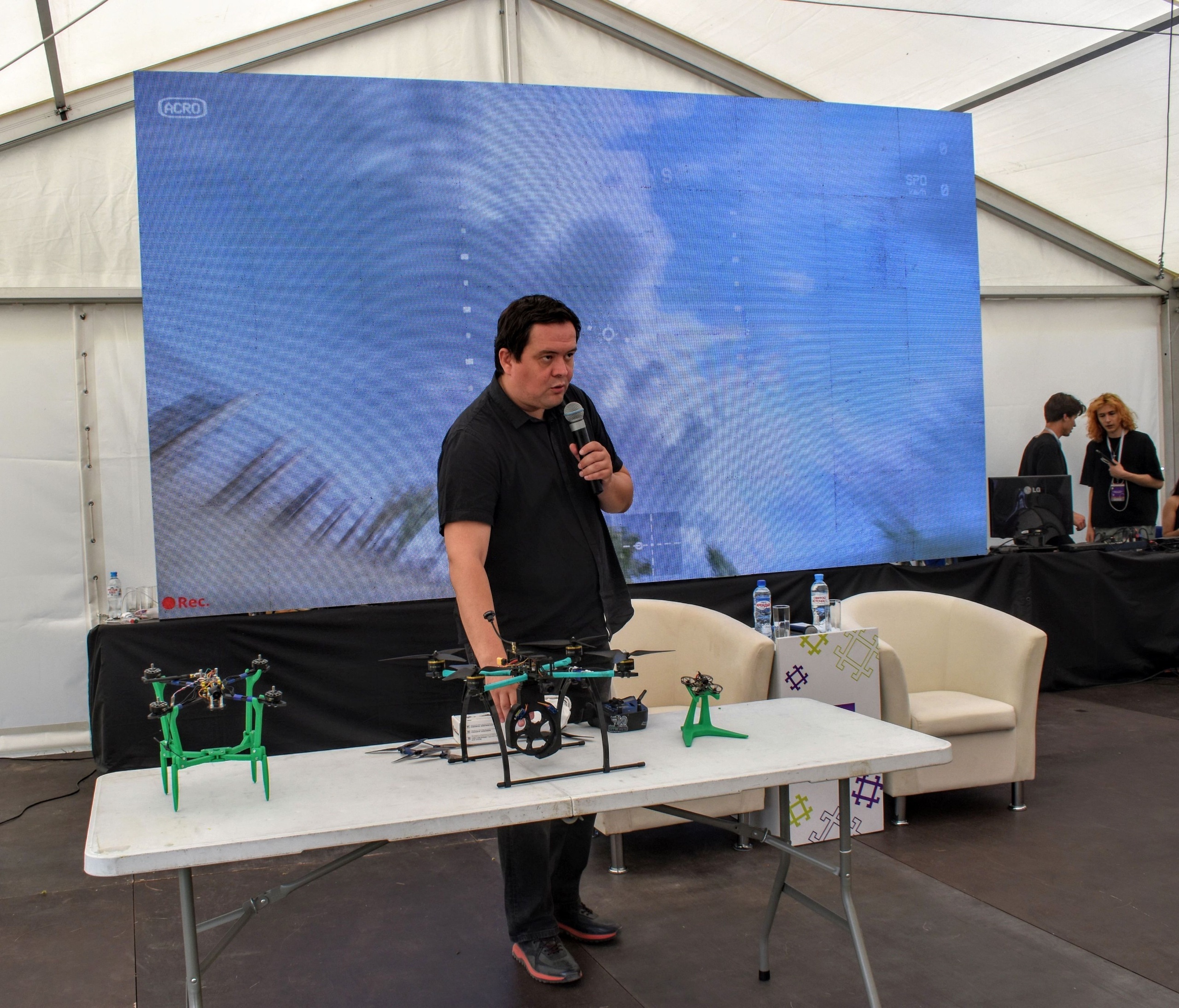 Йәштәр өсөн бар ишектәр асыҡ Тап шуны йәнә бер ҡат раҫланы «Аҫылташ».