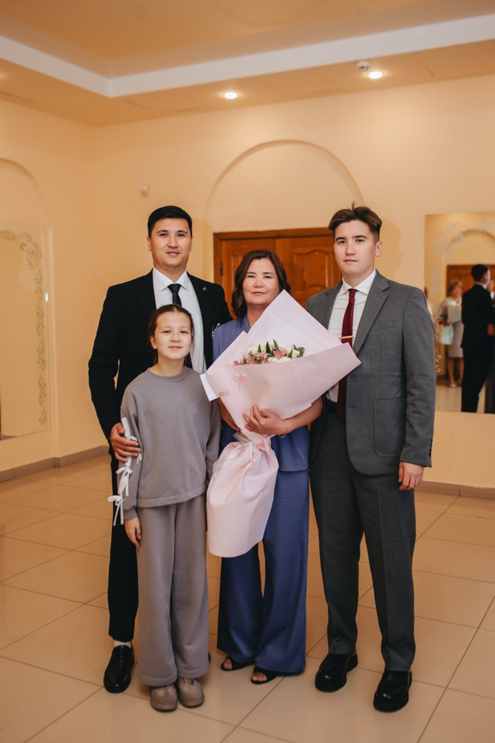 Уның йөрәк йылыһы барыһына ла етә