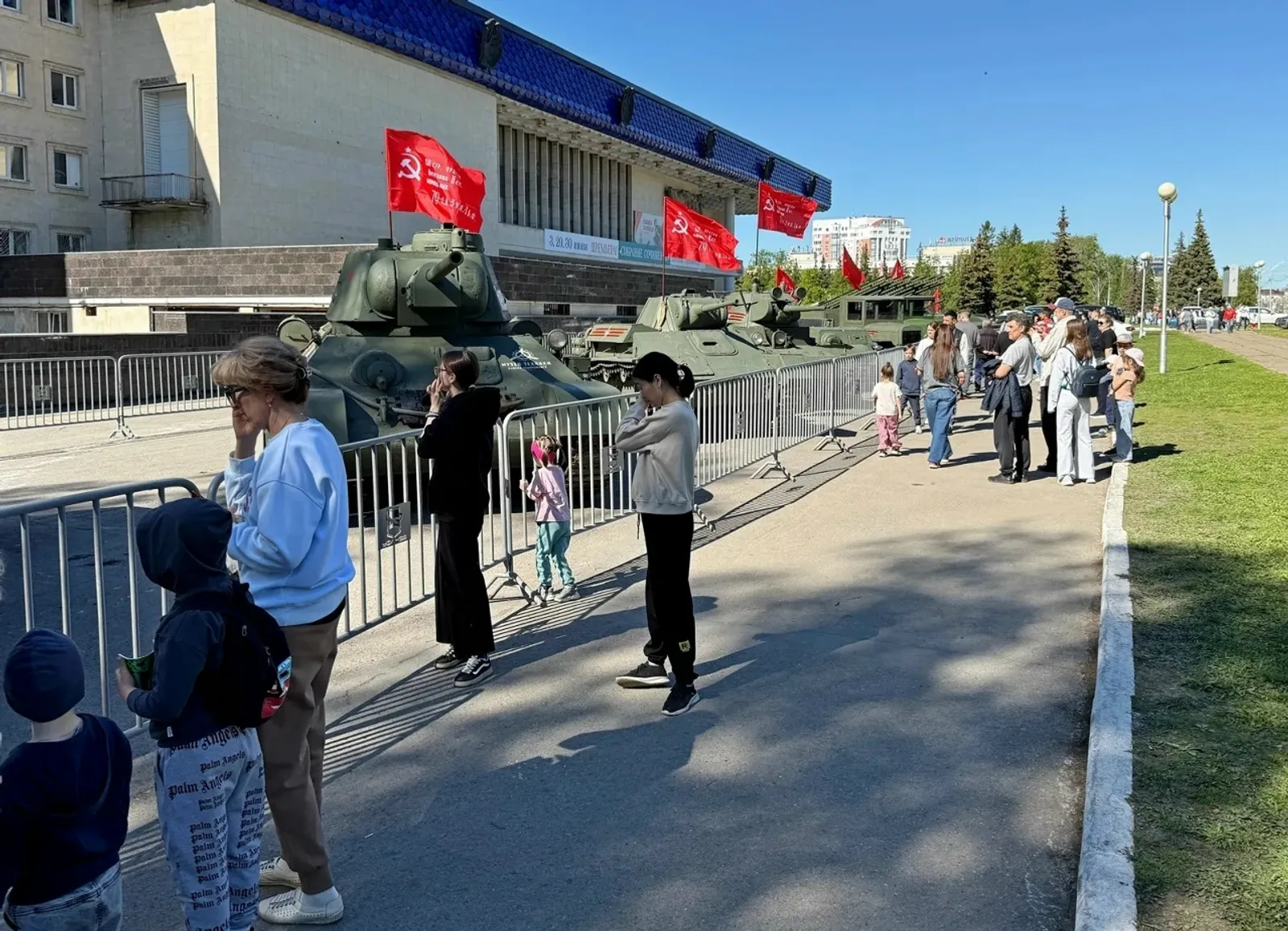 В Уфе пройдёт выставка военной техники и ретроавтомобилей