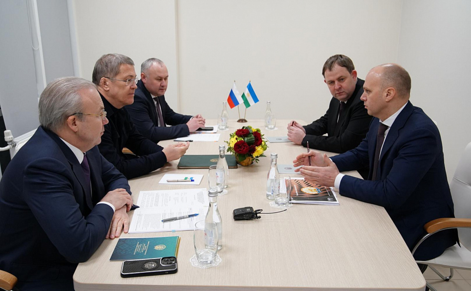 Встреча с заместителем министра промышленности и торговли России Алексеем Беспрозванных