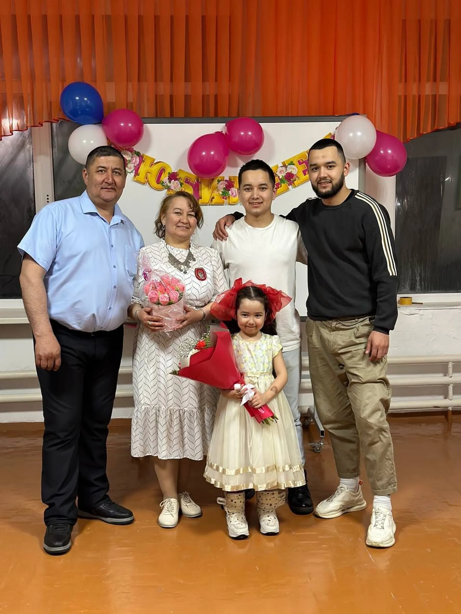 Татыу ғаилә  – ил күрке