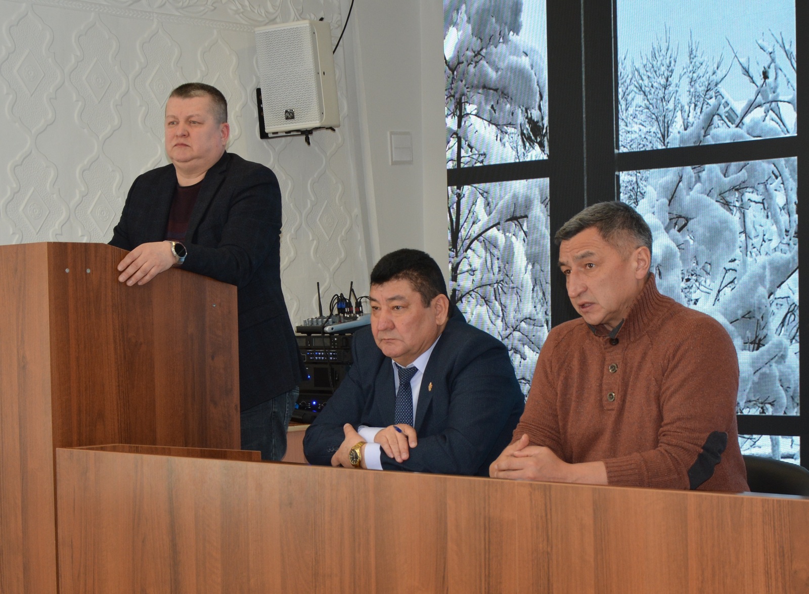 Ерҙәрҙе рациональ файҙаланыу мәсьәләләре ҡаралды